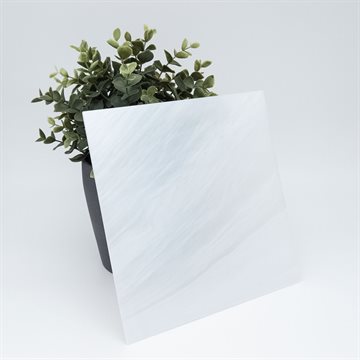 Vit marmor akryl 1220 x 2440 mm