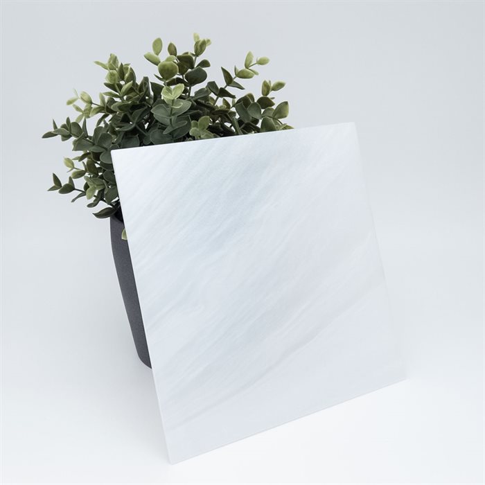 Vit marmor akryl 1220 x 2440 mm